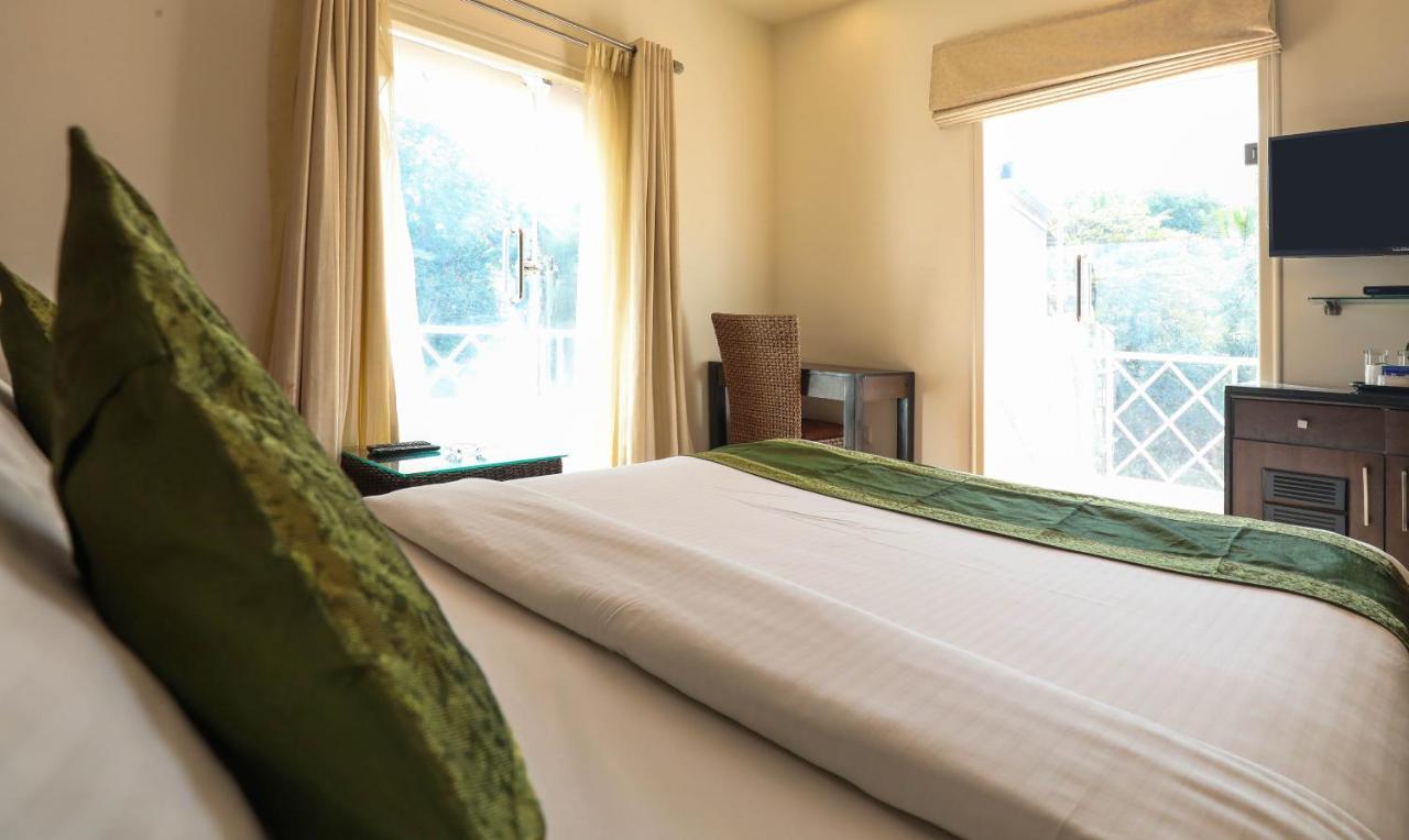Treebo Trend White Mg Hotell Bangalore Eksteriør bilde