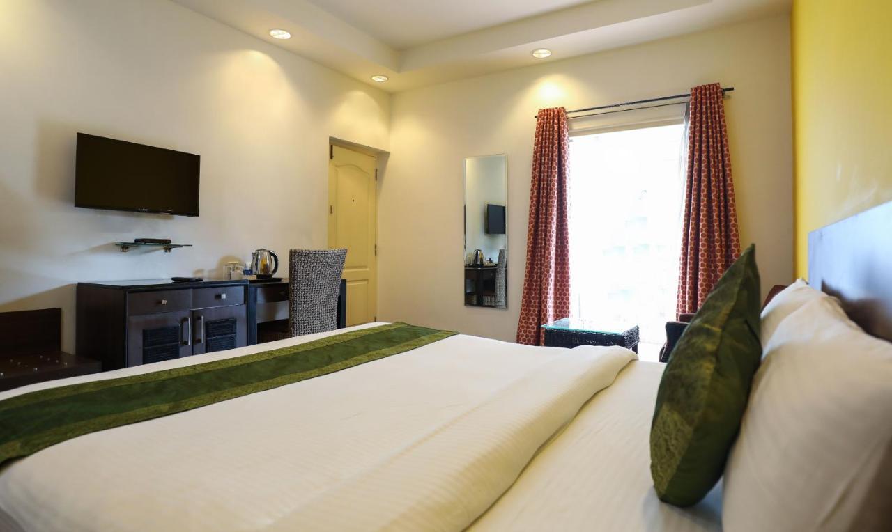 Treebo Trend White Mg Hotell Bangalore Eksteriør bilde